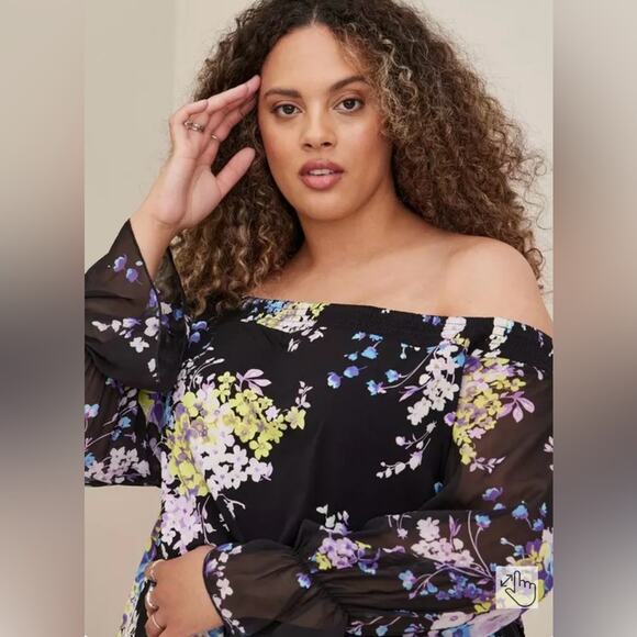 Torrid Studio Knit Off-Shoulder Smocked Chiffon Sleeve Swing Top Black Floral 3X - Picture 2 of 15